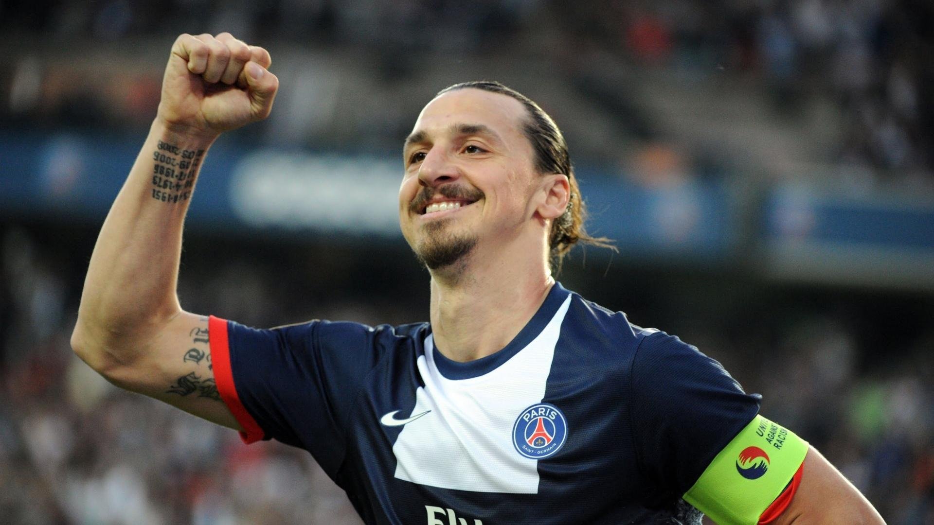 梅西新星关键助攻表现惊艳,曼联未来可期!